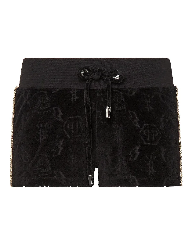 Velvet shorts – Luxurious, soft shorts made from velvet material, often worn for more festive or evening occasions.Velvet shorts – Luxurious, soft shorts made from velvet material, often worn for more festive or evening occasions.Jogging Shorts Monogram Velvet shorts – Luxurious, soft shorts made from velvet material, often worn for more festive or evening occasions.Velvet shorts – Luxurious, soft shorts made from velvet material, often worn for more festive or evening occasions.Jogging Shorts Monogram