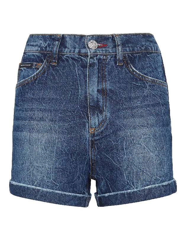 Pleated shorts – Shorts with pleats at the waist for extra volume or texture, creating a more sophisticated appearance.Pleated shorts – Shorts with pleats at the waist for extra volume or texture, creating a more sophisticated appearance.Hot pants Philipp Plein TM Pleated shorts – Shorts with pleats at the waist for extra volume or texture, creating a more sophisticated appearance.Pleated shorts – Shorts with pleats at the waist for extra volume or texture, creating a more sophisticated appearance.Hot pants Philipp Plein TM