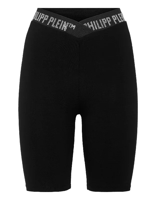 Tye-dye shorts – Shorts with a colorful, spiral tie-dye pattern, perfect for a retro or festival vibe.Tye-dye shorts – Shorts with a colorful, spiral tie-dye pattern, perfect for a retro or festival vibe.Super High Waist Shorts Stones Philipp Plein TM Tye-dye shorts – Shorts with a colorful, spiral tie-dye pattern, perfect for a retro or festival vibe.Tye-dye shorts – Shorts with a colorful, spiral tie-dye pattern, perfect for a retro or festival vibe.Super High Waist Shorts Stones Philipp Plein TM