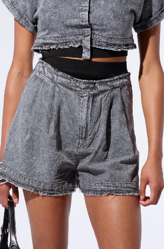 Tailored shorts – Well-fitted, structured shorts, often more formal or polished for work or events.Tailored shorts – Well-fitted, structured shorts, often more formal or polished for work or events.MIDDAY PARK DATE HIGH WAIST SHORT Tailored shorts – Well-fitted, structured shorts, often more formal or polished for work or events.Tailored shorts – Well-fitted, structured shorts, often more formal or polished for work or events.MIDDAY PARK DATE HIGH WAIST SHORT