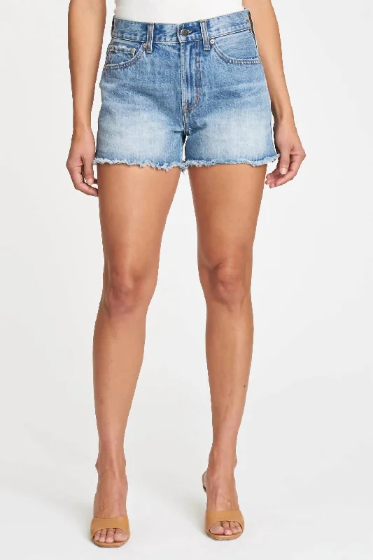 Paperbag waist shorts – Shorts with a gathered, elastic waist and often a belt, creating a relaxed and stylish fit.Paperbag waist shorts – Shorts with a gathered, elastic waist and often a belt, creating a relaxed and stylish fit.Nova Jean Shorts In Blossom Paperbag waist shorts – Shorts with a gathered, elastic waist and often a belt, creating a relaxed and stylish fit.Paperbag waist shorts – Shorts with a gathered, elastic waist and often a belt, creating a relaxed and stylish fit.Nova Jean Shorts In Blossom