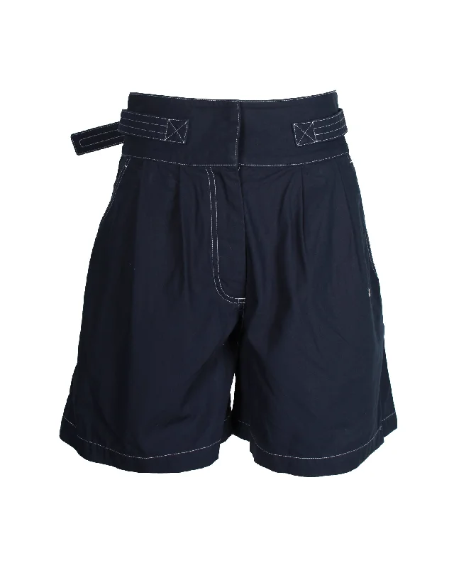 Floral print shorts – Shorts featuring vibrant floral patterns, perfect for a fresh, summery style.Floral print shorts – Shorts featuring vibrant floral patterns, perfect for a fresh, summery style.Loewe Belted Casual Shorts in Navy Blue Cotton Floral print shorts – Shorts featuring vibrant floral patterns, perfect for a fresh, summery style.Floral print shorts – Shorts featuring vibrant floral patterns, perfect for a fresh, summery style.Loewe Belted Casual Shorts in Navy Blue Cotton