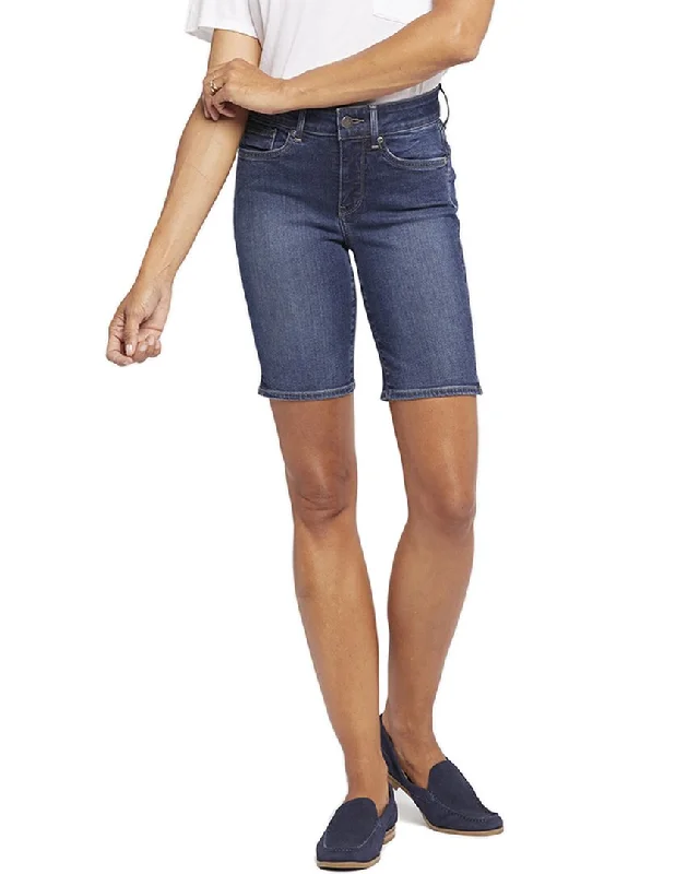 Button-front shorts – Shorts with a button-up closure at the front for a chic, stylish detail.Button-front shorts – Shorts with a button-up closure at the front for a chic, stylish detail.NYDJ Ella Crockett Short Button-front shorts – Shorts with a button-up closure at the front for a chic, stylish detail.Button-front shorts – Shorts with a button-up closure at the front for a chic, stylish detail.NYDJ Ella Crockett Short