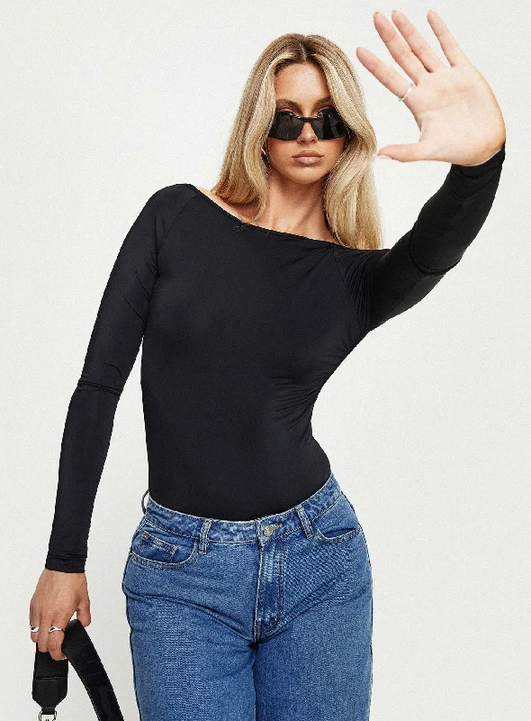 Zip-front vest – Vest with a front zipper closureZip-front vest – Vest with a front zipper closureGatewood Long Sleeve Bodysuit Black Tall Zip-front vest – Vest with a front zipper closureZip-front vest – Vest with a front zipper closureGatewood Long Sleeve Bodysuit Black Tall