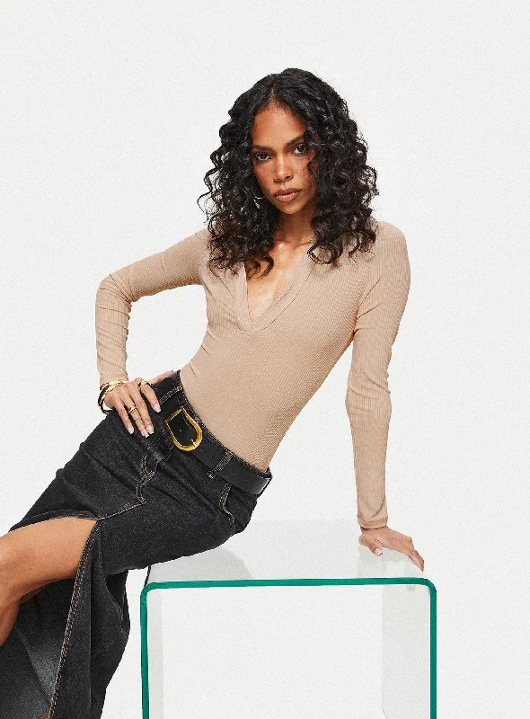 Cropped vest – Shortened length, typically above the waistCropped vest – Shortened length, typically above the waistVellon Long Sleeve Bodysuit Beige Cropped vest – Shortened length, typically above the waistCropped vest – Shortened length, typically above the waistVellon Long Sleeve Bodysuit Beige