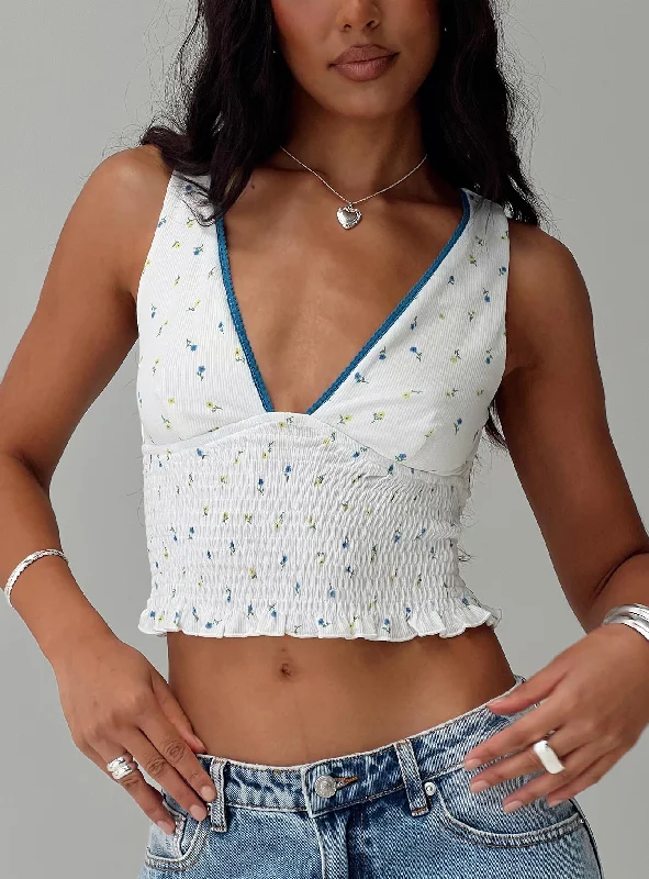 Sweater vest – Knit vest, often sleeveless, worn for layering or warmthSweater vest – Knit vest, often sleeveless, worn for layering or warmthDainter Top White Floral Sweater vest – Knit vest, often sleeveless, worn for layering or warmthSweater vest – Knit vest, often sleeveless, worn for layering or warmthDainter Top White Floral