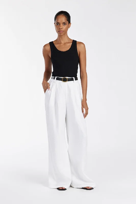 Zip-up vest – Vest that zips up the front, often with a high collarZip-up vest – Vest that zips up the front, often with a high collarLEE BLACK KNIT TANK