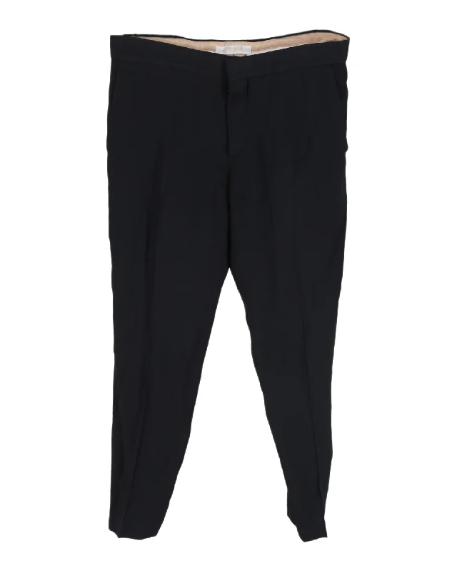 Stretch trousers – Trousers made with a small amount of spandex or elastane for added stretch and flexibility.Stretch trousers – Trousers made with a small amount of spandex or elastane for added stretch and flexibility.Chloé Straight Leg Pants in Black Wool Stretch trousers – Trousers made with a small amount of spandex or elastane for added stretch and flexibility.Stretch trousers – Trousers made with a small amount of spandex or elastane for added stretch and flexibility.Chloé Straight Leg Pants in Black Wool