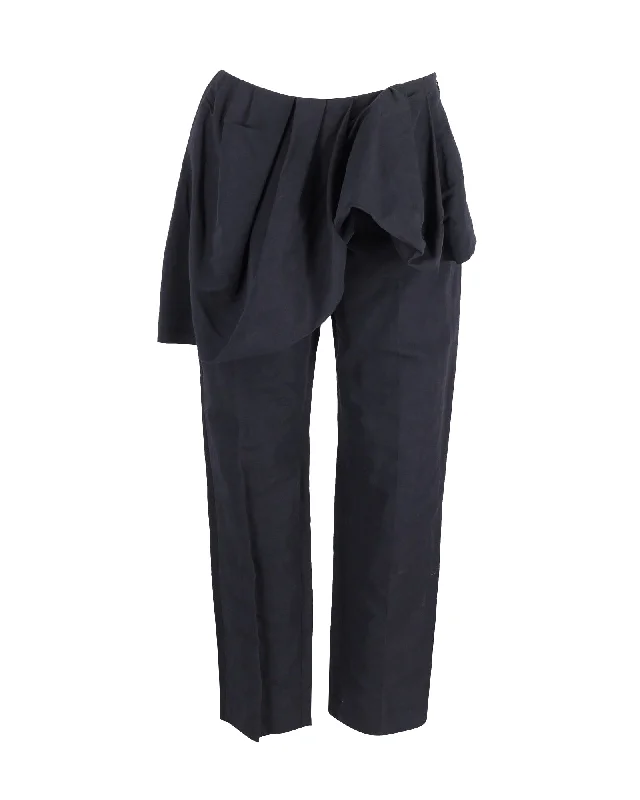 Straight-leg trousers – Trousers with a consistent width from hip to ankle, not tapered or flared.Straight-leg trousers – Trousers with a consistent width from hip to ankle, not tapered or flared.Dries Van Noten Patiar Ruffled Pants in Navy Blue Cotton Straight-leg trousers – Trousers with a consistent width from hip to ankle, not tapered or flared.Straight-leg trousers – Trousers with a consistent width from hip to ankle, not tapered or flared.Dries Van Noten Patiar Ruffled Pants in Navy Blue Cotton