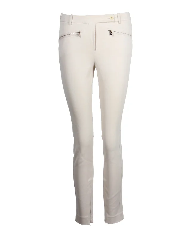 Tapered trousers – Trousers that narrow toward the ankle, creating a more fitted, streamlined look.Tapered trousers – Trousers that narrow toward the ankle, creating a more fitted, streamlined look.Loro Piana Zipped Pocket Skinny Pants in Cream Cotton Tapered trousers – Trousers that narrow toward the ankle, creating a more fitted, streamlined look.Tapered trousers – Trousers that narrow toward the ankle, creating a more fitted, streamlined look.Loro Piana Zipped Pocket Skinny Pants in Cream Cotton