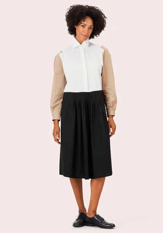 Tea-length dress – Dress that falls between the knee and ankle, perfect for more formal or vintage-inspired occasions.Tea-length dress – Dress that falls between the knee and ankle, perfect for more formal or vintage-inspired occasions.Masai Neja Colour Block Dress, Black Multi Tea-length dress – Dress that falls between the knee and ankle, perfect for more formal or vintage-inspired occasions.Tea-length dress – Dress that falls between the knee and ankle, perfect for more formal or vintage-inspired occasions.Masai Neja Colour Block Dress, Black Multi