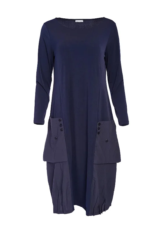 Halterneck dress – Dress with straps that tie around the neck, leaving the shoulders and back exposed.Halterneck dress – Dress with straps that tie around the neck, leaving the shoulders and back exposed.Naya Jersey Contrast Pocket Hem Dress, Navy Halterneck dress – Dress with straps that tie around the neck, leaving the shoulders and back exposed.Halterneck dress – Dress with straps that tie around the neck, leaving the shoulders and back exposed.Naya Jersey Contrast Pocket Hem Dress, Navy