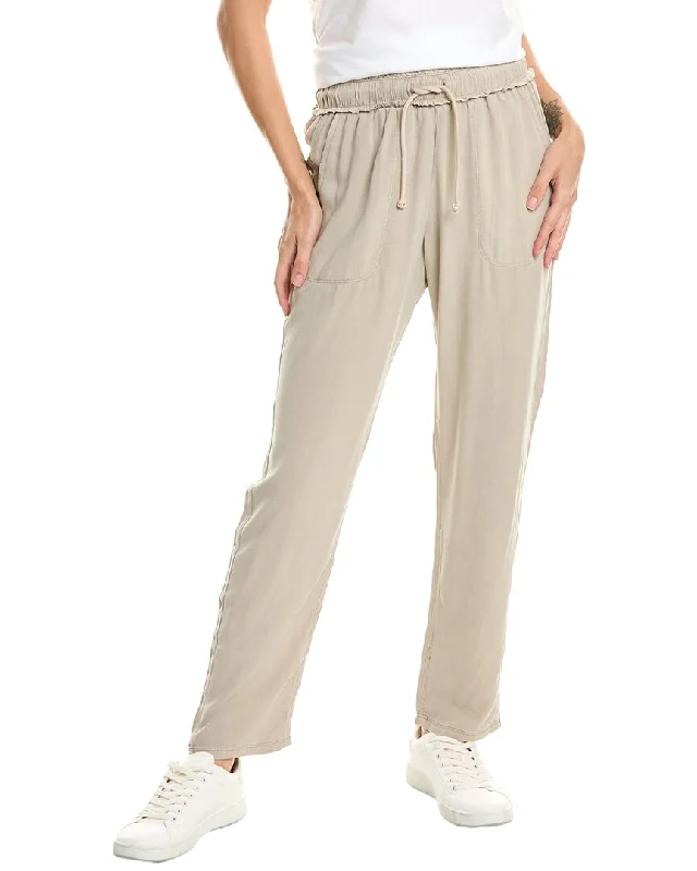 Cropped trousers – Trousers that are shortened to a length above the ankle.Cropped trousers – Trousers that are shortened to a length above the ankle.Splendid Naomi Pant Cropped trousers – Trousers that are shortened to a length above the ankle.Cropped trousers – Trousers that are shortened to a length above the ankle.Splendid Naomi Pant