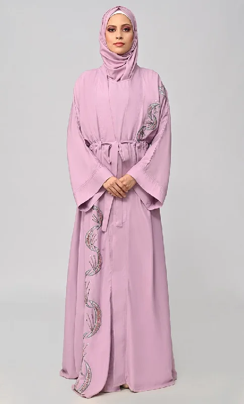 Herringbone – A distinct V-shaped woven patternHerringbone – A distinct V-shaped woven patternBuy Modest Islamic Embroidered Detailing Shrug\Bisht Herringbone – A distinct V-shaped woven patternHerringbone – A distinct V-shaped woven patternBuy Modest Islamic Embroidered Detailing Shrug\Bisht
