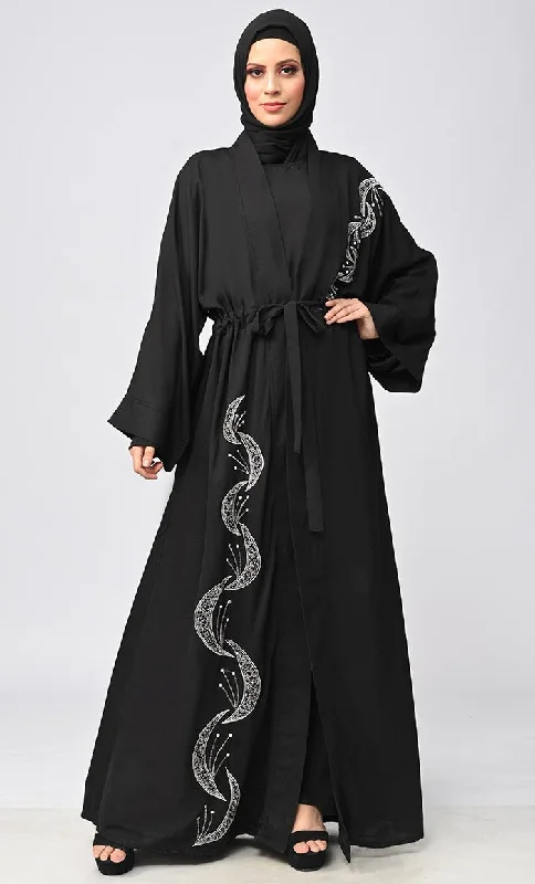 Fleece-lined – With soft fleece inside for warmthFleece-lined – With soft fleece inside for warmthBuy Modest Islamic Embroidered Detailing Shrug\Bisht Fleece-lined – With soft fleece inside for warmthFleece-lined – With soft fleece inside for warmthBuy Modest Islamic Embroidered Detailing Shrug\Bisht