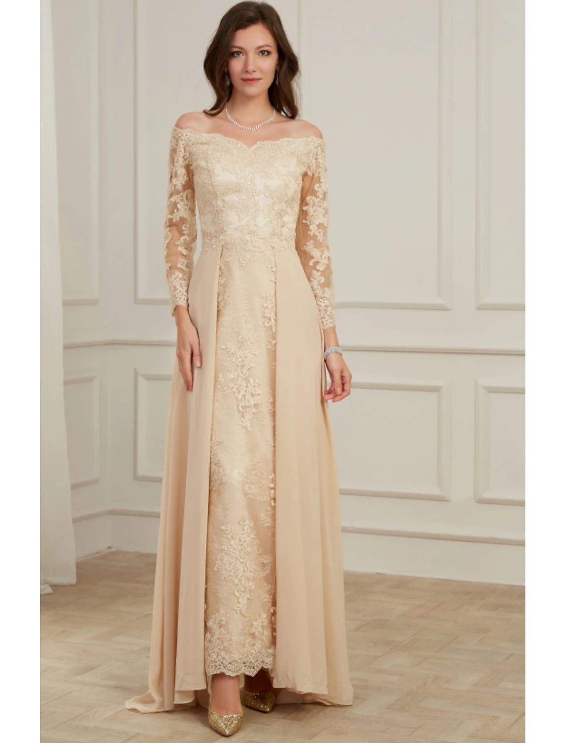 Maxi dress – Long dress that typically reaches the ankles or floor, offering a flowing and elegant look.Maxi dress – Long dress that typically reaches the ankles or floor, offering a flowing and elegant look.A-Line Evening Gown Elegant Dress Wedding Guest Formal Evening Floor Length Long Sleeve Off Shoulder Polyester with Overskirt Appliques Maxi dress – Long dress that typically reaches the ankles or floor, offering a flowing and elegant look.Maxi dress – Long dress that typically reaches the ankles or floor, offering a flowing and elegant look.A-Line Evening Gown Elegant Dress Wedding Guest Formal Evening Floor Length Long Sleeve Off Shoulder Polyester with Overskirt Appliques