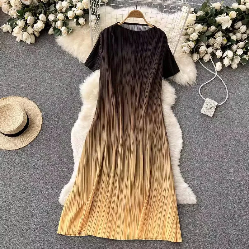 Off-the-shoulder dress – Dress with sleeves or straps that sit below the shoulders, exposing the upper arms.Off-the-shoulder dress – Dress with sleeves or straps that sit below the shoulders, exposing the upper arms.chic skirt new design gradient chic dress for women S4632 Off-the-shoulder dress – Dress with sleeves or straps that sit below the shoulders, exposing the upper arms.Off-the-shoulder dress – Dress with sleeves or straps that sit below the shoulders, exposing the upper arms.chic skirt new design gradient chic dress for women S4632