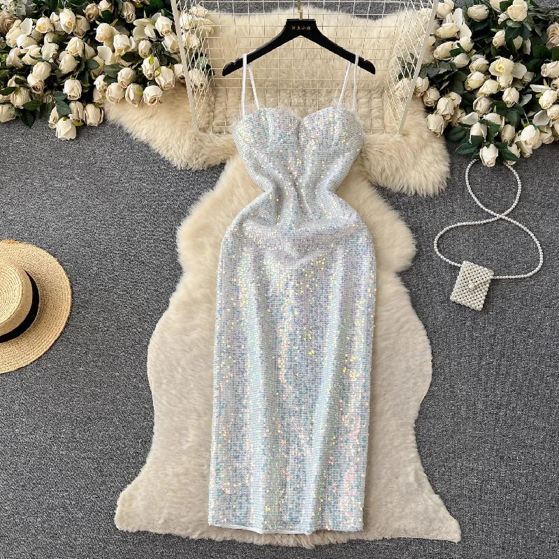 V-neck dress – Dress with a V-shaped neckline that flatters the chest and elongates the neck.V-neck dress – Dress with a V-shaped neckline that flatters the chest and elongates the neck.Luxurious suspender dress for women sparkling sequin design chic long skirt S4618 V-neck dress – Dress with a V-shaped neckline that flatters the chest and elongates the neck.V-neck dress – Dress with a V-shaped neckline that flatters the chest and elongates the neck.Luxurious suspender dress for women sparkling sequin design chic long skirt S4618