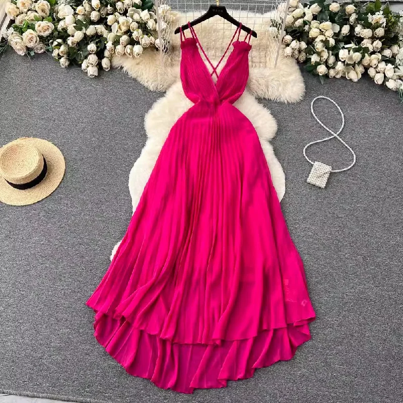 Mini dress – Short dress that usually ends above the knee, often casual or party wear.Mini dress – Short dress that usually ends above the knee, often casual or party wear.Sexy dress for women pleated deep v-neck backless design suspender long skirt       S4590