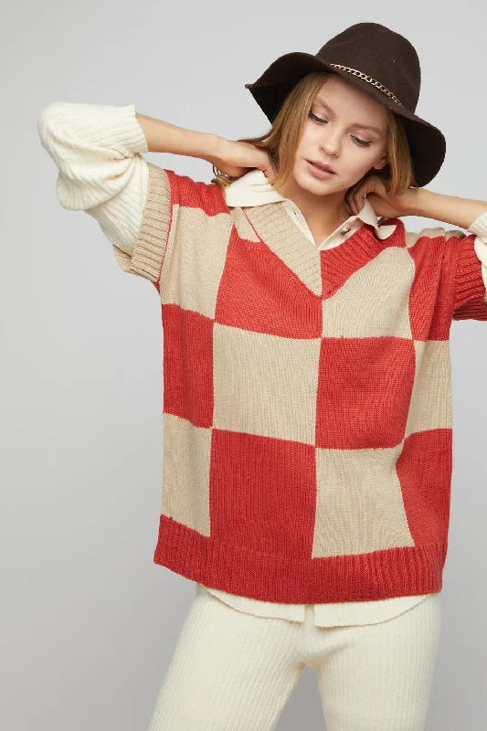 Plaid/checkered – Sweater featuring a plaid or checkered patternPlaid/checkered – Sweater featuring a plaid or checkered patternCHECKERED PATTERN V NECK SWEATER Plaid/checkered – Sweater featuring a plaid or checkered patternPlaid/checkered – Sweater featuring a plaid or checkered patternCHECKERED PATTERN V NECK SWEATER