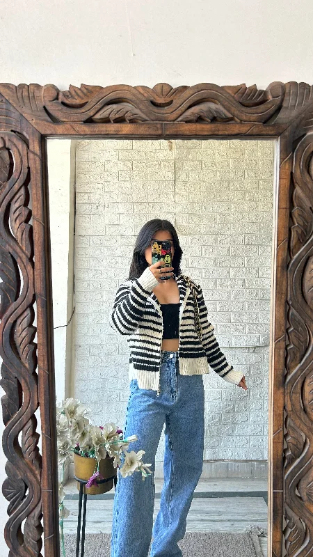 Cardigan – Open-front sweater, often buttoned or with a tieCardigan – Open-front sweater, often buttoned or with a tieCute zipper S Cardigan – Open-front sweater, often buttoned or with a tieCardigan – Open-front sweater, often buttoned or with a tieCute zipper S