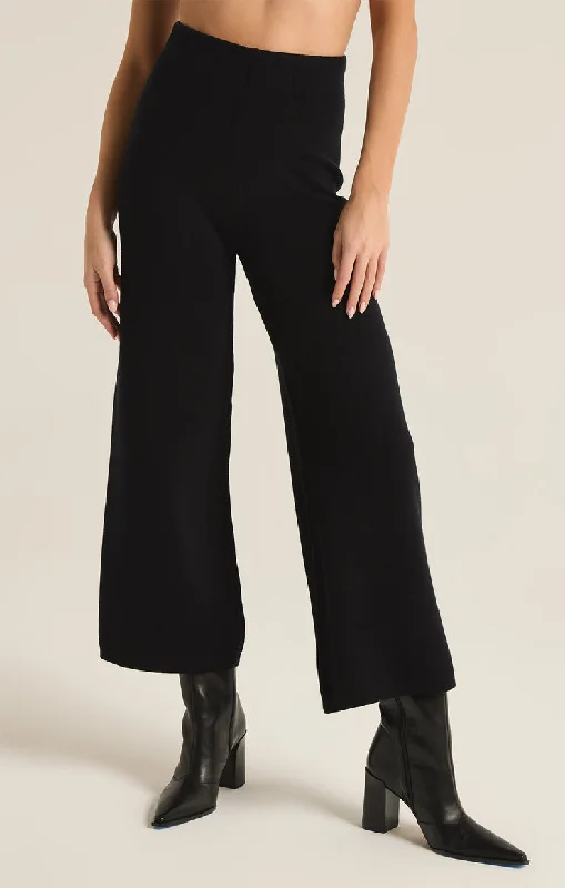 Drop shoulder – Sleeves that hang lower than the shoulder seam for a relaxed fitDrop shoulder – Sleeves that hang lower than the shoulder seam for a relaxed fitElowen Sweater Knit Pant in Black Drop shoulder – Sleeves that hang lower than the shoulder seam for a relaxed fitDrop shoulder – Sleeves that hang lower than the shoulder seam for a relaxed fitElowen Sweater Knit Pant in Black