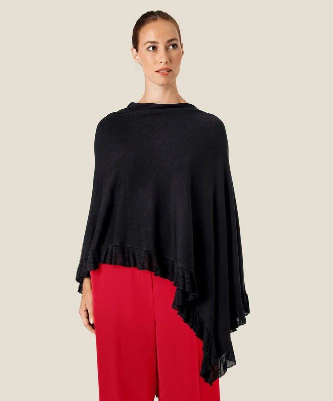 Drop shoulder – Sleeves that hang lower than the shoulder seam for a relaxed fitDrop shoulder – Sleeves that hang lower than the shoulder seam for a relaxed fitFarah Knit Poncho Drop shoulder – Sleeves that hang lower than the shoulder seam for a relaxed fitDrop shoulder – Sleeves that hang lower than the shoulder seam for a relaxed fitFarah Knit Poncho