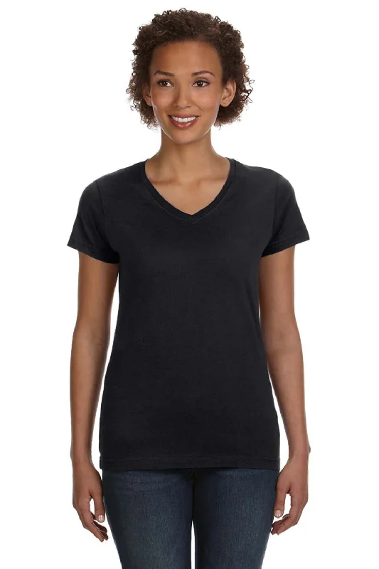 Raglan sleeve – Diagonal seam extending from the underarm to neckline, giving a sporty lookRaglan sleeve – Diagonal seam extending from the underarm to neckline, giving a sporty lookLAT Womens Fine Jersey Short Sleeve V-Neck T-Shirt - Black Raglan sleeve – Diagonal seam extending from the underarm to neckline, giving a sporty lookRaglan sleeve – Diagonal seam extending from the underarm to neckline, giving a sporty lookLAT Womens Fine Jersey Short Sleeve V-Neck T-Shirt - Black