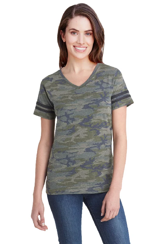 Ringer – T-shirt with contrasting colored trim around the neckline and sleevesRinger – T-shirt with contrasting colored trim around the neckline and sleevesLAT Womens Fine Jersey Short Sleeve V-Neck T-Shirt - Vintage Camo/Smoke Grey Ringer – T-shirt with contrasting colored trim around the neckline and sleevesRinger – T-shirt with contrasting colored trim around the neckline and sleevesLAT Womens Fine Jersey Short Sleeve V-Neck T-Shirt - Vintage Camo/Smoke Grey