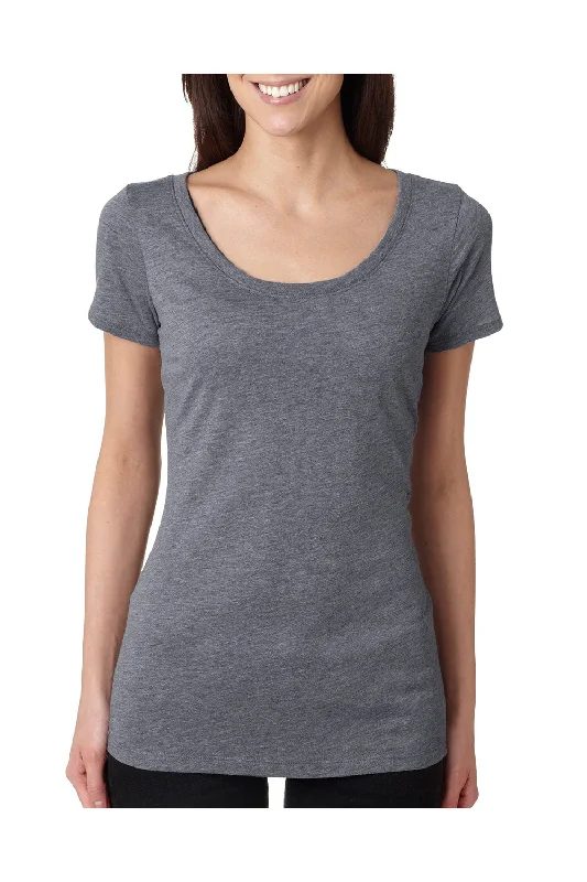 Scoop neck – Wide, rounded necklineScoop neck – Wide, rounded necklineNext Level Womens Jersey Short Sleeve Scoop Neck T-Shirt - Heather Grey - Closeout