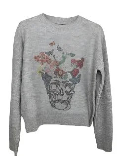 Turtleneck – High-neck style for added warmthTurtleneck – High-neck style for added warmthSweater, Crewneck Gray, Flower Skull Turtleneck – High-neck style for added warmthTurtleneck – High-neck style for added warmthSweater, Crewneck Gray, Flower Skull