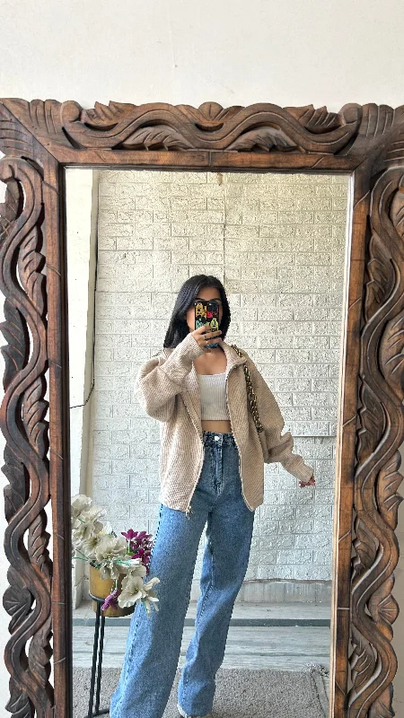Cable knit – Featuring textured, braided patternsCable knit – Featuring textured, braided patternsSweater zipper M Cable knit – Featuring textured, braided patternsCable knit – Featuring textured, braided patternsSweater zipper M