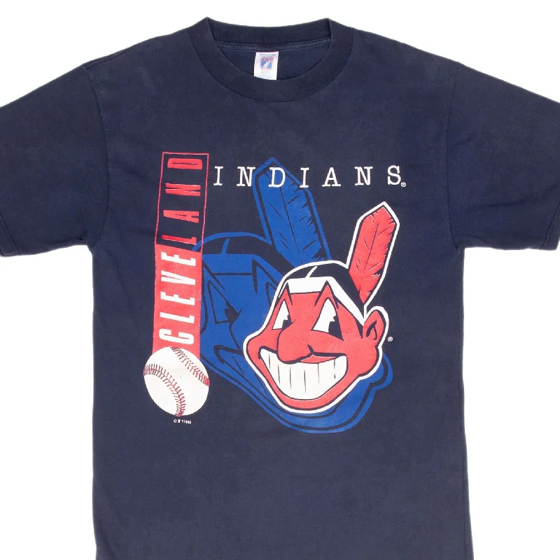 Henley – T-shirt with a buttoned placket (usually a few buttons near the collar)Henley – T-shirt with a buttoned placket (usually a few buttons near the collar)VINTAGE MLB CLEVELAND INDIANS 1995 TEE SHIRT SIZE MEDIUM Henley – T-shirt with a buttoned placket (usually a few buttons near the collar)Henley – T-shirt with a buttoned placket (usually a few buttons near the collar)VINTAGE MLB CLEVELAND INDIANS 1995 TEE SHIRT SIZE MEDIUM