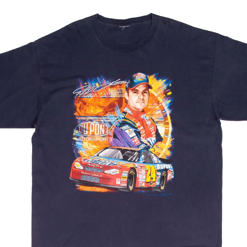 Crew neck – Classic round necklineCrew neck – Classic round necklineVINTAGE NASCAR JEFF GORDON DUPONT 2002 TEE SHIRT SIZE 2XL Crew neck – Classic round necklineCrew neck – Classic round necklineVINTAGE NASCAR JEFF GORDON DUPONT 2002 TEE SHIRT SIZE 2XL