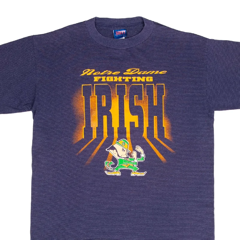 Plain/basic – Solid color, no graphics or designsPlain/basic – Solid color, no graphics or designsVINTAGE NCAA NOTRE DAME FIGHTING IRISH 1990S TEE SHIRT SIZE XL MADE IN USA Plain/basic – Solid color, no graphics or designsPlain/basic – Solid color, no graphics or designsVINTAGE NCAA NOTRE DAME FIGHTING IRISH 1990S TEE SHIRT SIZE XL MADE IN USA