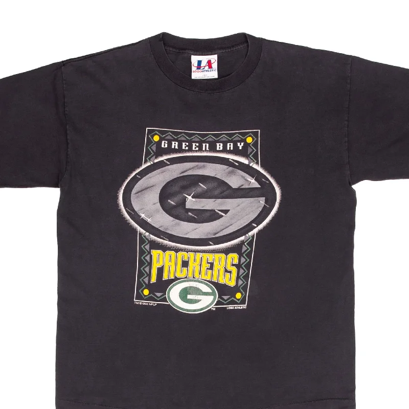 Boxy – Loose, straight cut with no shapingBoxy – Loose, straight cut with no shapingVINTAGE NFL GREEN BAY PACKERS 1993 TEE SHIRT SIZE LARGE MADE IN USA Boxy – Loose, straight cut with no shapingBoxy – Loose, straight cut with no shapingVINTAGE NFL GREEN BAY PACKERS 1993 TEE SHIRT SIZE LARGE MADE IN USA