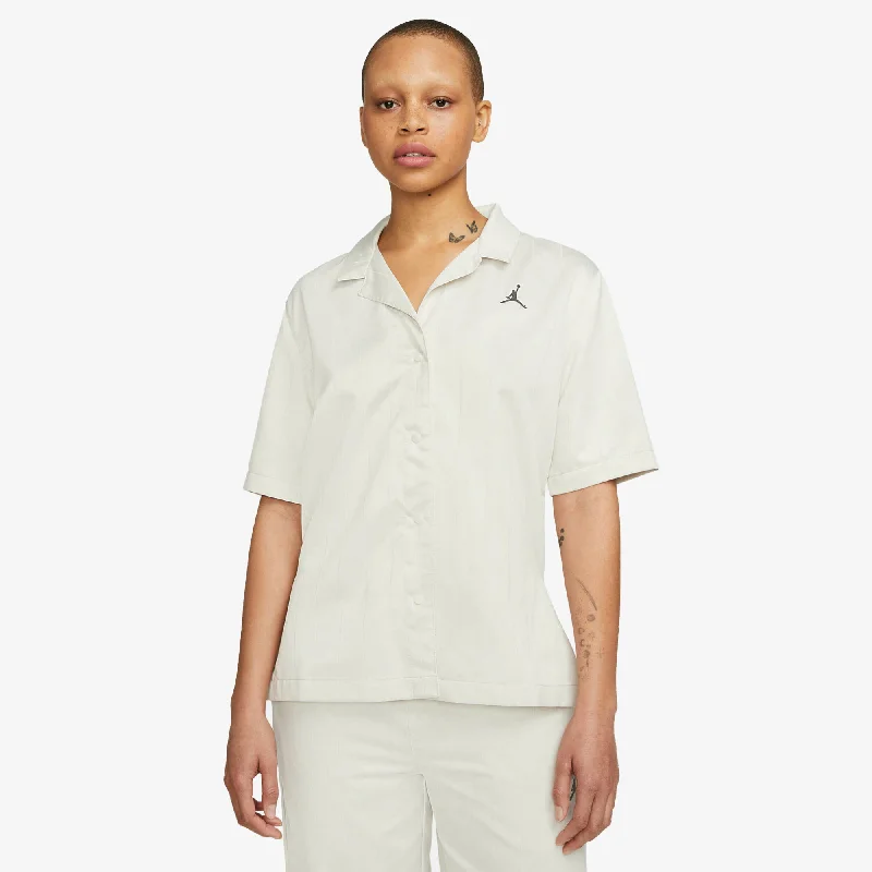 Tunic – Longer T-shirt, often reaching the hips or thighs, worn as a tunic topTunic – Longer T-shirt, often reaching the hips or thighs, worn as a tunic topJordan | WMN'S (HER)ITAGE TOP Tunic – Longer T-shirt, often reaching the hips or thighs, worn as a tunic topTunic – Longer T-shirt, often reaching the hips or thighs, worn as a tunic topJordan | WMN'S (HER)ITAGE TOP